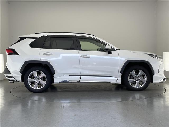 ＲＡＶ４ ハイブリッドＧ　純正９型ＤＡナビＴＶ　全方位　モデリスタ　禁煙　黒革　シートヒーター　ステアリングヒーター　デジタルインナーミラー　ドラレコ　電動シート　パワーバックドア　衝突軽減　追従クルコン　ＬＥＤオートライト（40枚目）