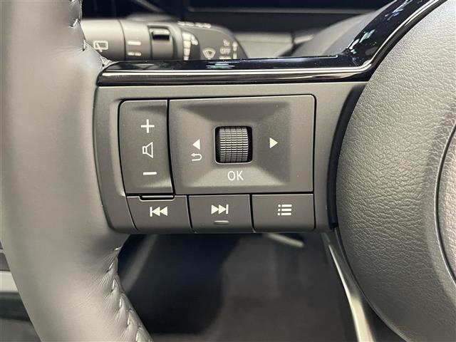 セレナ e-パワー ハイウェイスターV 登録済未使用車 純12.3型DAナビTV 禁煙 全方位カメラ プロパイロット BSM 内蔵前後ドラレコ デジタルインナーミラー HDMI ワイヤレス充電 衝突軽減 車線逸脱 両側パワスラ ハンドル支援(13枚目)