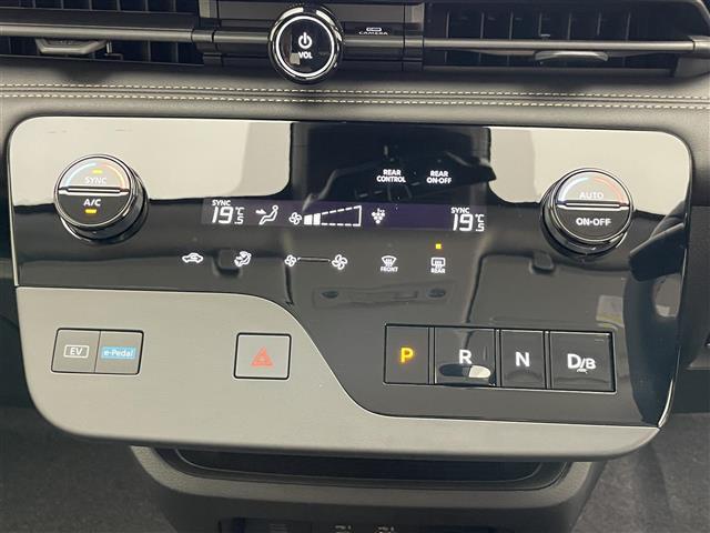 セレナ e-パワー ハイウェイスターV 登録済未使用車 純12.3型DAナビTV 禁煙 全方位カメラ プロパイロット BSM 内蔵前後ドラレコ デジタルインナーミラー HDMI ワイヤレス充電 衝突軽減 車線逸脱 両側パワスラ ハンドル支援(15枚目)