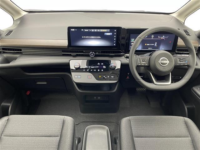 セレナ e-パワー ハイウェイスターV 登録済未使用車 純12.3型DAナビTV 禁煙 全方位カメラ プロパイロット BSM 内蔵前後ドラレコ デジタルインナーミラー HDMI ワイヤレス充電 衝突軽減 車線逸脱 両側パワスラ ハンドル支援(2枚目)