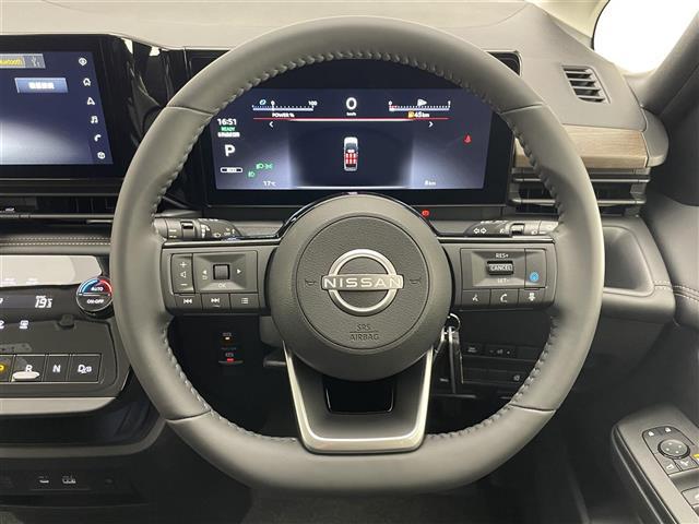 セレナ e-パワー ハイウェイスターV 登録済未使用車 純12.3型DAナビTV 禁煙 全方位カメラ プロパイロット BSM 内蔵前後ドラレコ デジタルインナーミラー HDMI ワイヤレス充電 衝突軽減 車線逸脱 両側パワスラ ハンドル支援(10枚目)