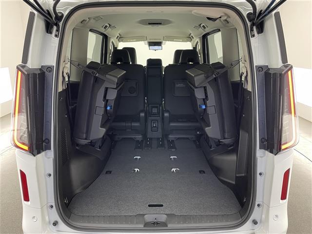 セレナ e-パワー ハイウェイスターV 登録済未使用車 純12.3型DAナビTV 禁煙 全方位カメラ プロパイロット BSM 内蔵前後ドラレコ デジタルインナーミラー HDMI ワイヤレス充電 衝突軽減 車線逸脱 両側パワスラ ハンドル支援(23枚目)