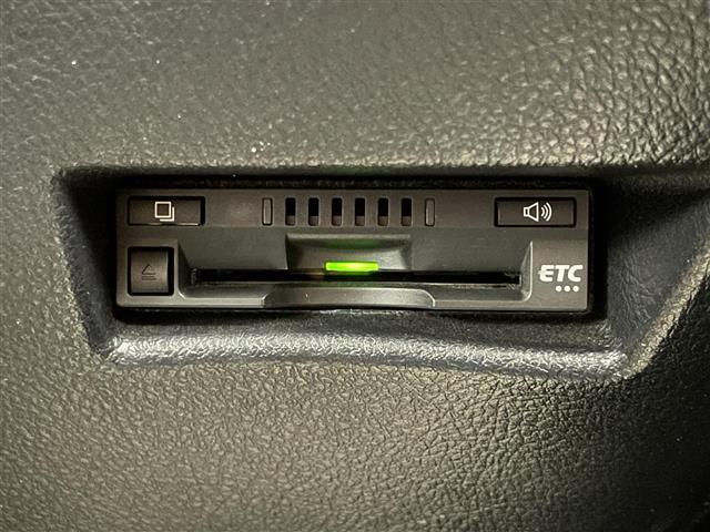 シエンタ ハイブリッドＧ　クエロ　純正ナビ　シートヒーター　ドラレコ　禁煙　バックカメラ　両側パワスラ　ＥＴＣ　セーフティセンス　衝突軽減　車線逸脱　ワイパーデアイサー　ＬＥＤオートライト　フォグランプ　純正ＯＰ１６ＡＷ　ハーフレザー（28枚目）