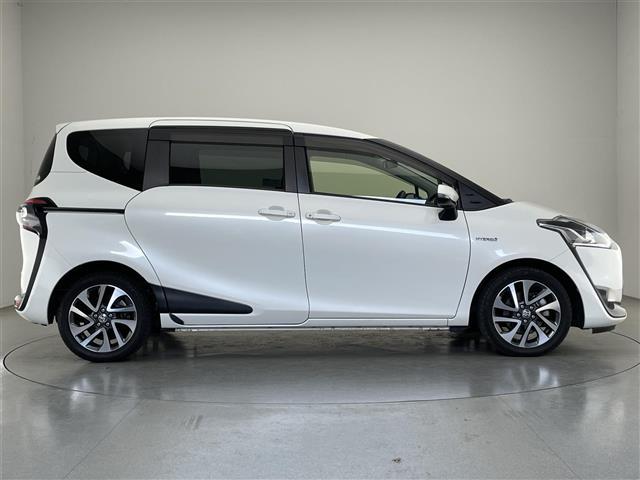 シエンタ ハイブリッドＧ　クエロ　純正ナビ　シートヒーター　ドラレコ　禁煙　バックカメラ　両側パワスラ　ＥＴＣ　セーフティセンス　衝突軽減　車線逸脱　ワイパーデアイサー　ＬＥＤオートライト　フォグランプ　純正ＯＰ１６ＡＷ　ハーフレザー（40枚目）