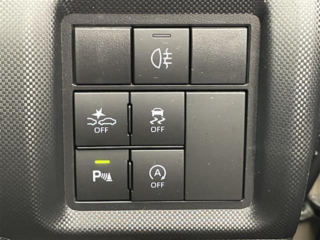 ロッキー プレミアムＧ　シートヒーター　追従クルコン　禁煙　スマアシＩＩＩ　衝突軽減　電動パーキング　オートホールド　ハーフレザー　コーナーセンサー　ＬＥＤオートライト　フォグランプ　純正フロアマット　ＵＳＢポート　フォグラ（3枚目）