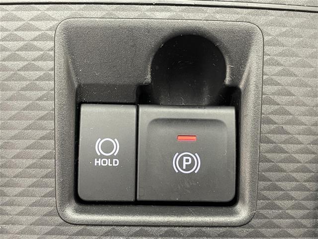 ロッキー プレミアムＧ　シートヒーター　追従クルコン　禁煙　スマアシＩＩＩ　衝突軽減　電動パーキング　オートホールド　ハーフレザー　コーナーセンサー　ＬＥＤオートライト　フォグランプ　純正フロアマット　ＵＳＢポート　フォグラ（6枚目）