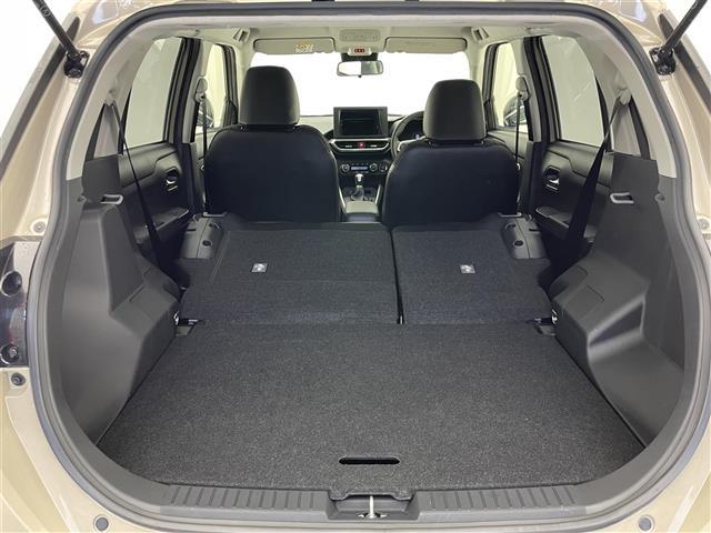 ロッキー プレミアムＧ　シートヒーター　追従クルコン　禁煙　スマアシＩＩＩ　衝突軽減　電動パーキング　オートホールド　ハーフレザー　コーナーセンサー　ＬＥＤオートライト　フォグランプ　純正フロアマット　ＵＳＢポート　フォグラ（21枚目）