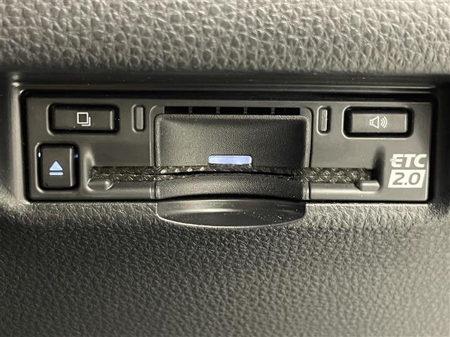 ハリアーハイブリッド Z レザーパッケージ 純正12.3型ナビ 調光ルーフ JBL 禁煙 全方位カメラ デジタルインナーミラー 黒革 シートヒーター 電動リアゲート 前後ドラレコ 衝突軽減 追従クルコン BSM HUD コーナーセンサ フルセグ(13枚目)