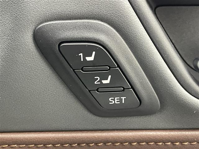 ハリアーハイブリッド Z レザーパッケージ 純正12.3型ナビ 調光ルーフ JBL 禁煙 全方位カメラ デジタルインナーミラー 黒革 シートヒーター 電動リアゲート 前後ドラレコ 衝突軽減 追従クルコン BSM HUD コーナーセンサ フルセグ(14枚目)