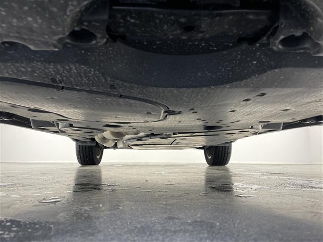 ハリアーハイブリッド Z レザーパッケージ 純正12.3型ナビ 調光ルーフ JBL 禁煙 全方位カメラ デジタルインナーミラー 黒革 シートヒーター 電動リアゲート 前後ドラレコ 衝突軽減 追従クルコン BSM HUD コーナーセンサ フルセグ(24枚目)