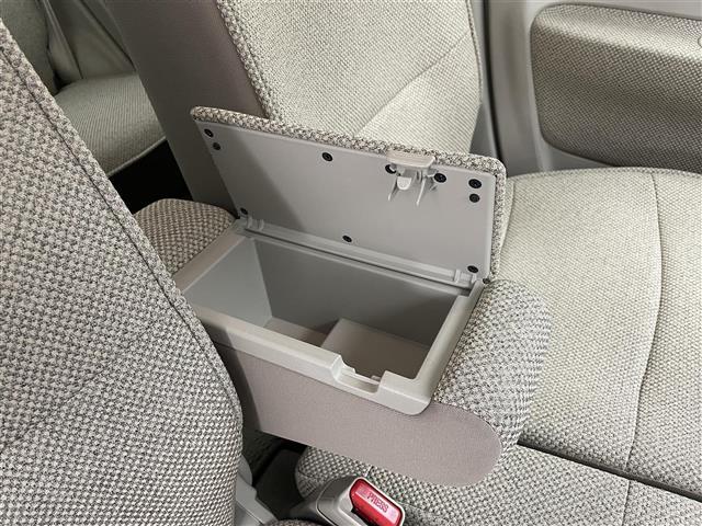 アルトラパン S 純正ナビ 全方位カメラ シートヒーター 禁煙車 レーダーブレーキサポート 衝突軽減 HIDヘッドライト 純正フロアマット オートライト DVD USB フルセグTV ツートンカラー プッシュスタート(32枚目)