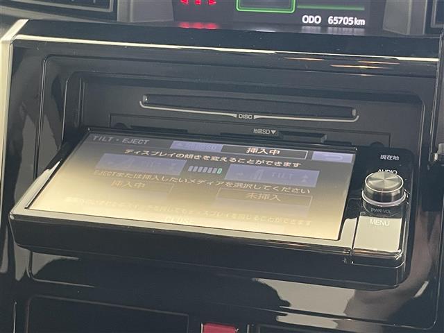 ルーミー カスタムＧ　Ｓ　純正ナビ　シートヒーター　ＳＡＩＩ　禁煙　バックカメラ　クルーズコントロール　ＥＴＣ　プッシュスタート　ＬＥＤオートライト　フォグランプ　衝突軽減　両側パワースライドドア　純正ドラレコ　純正フロアマッ（13枚目）