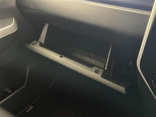 ルーミー カスタムＧ　Ｓ　純正ナビ　シートヒーター　ＳＡＩＩ　禁煙　バックカメラ　クルーズコントロール　ＥＴＣ　プッシュスタート　ＬＥＤオートライト　フォグランプ　衝突軽減　両側パワースライドドア　純正ドラレコ　純正フロアマッ（30枚目）