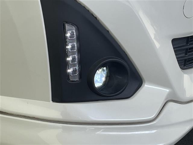 ルーミー カスタムＧ　Ｓ　純正ナビ　シートヒーター　ＳＡＩＩ　禁煙　バックカメラ　クルーズコントロール　ＥＴＣ　プッシュスタート　ＬＥＤオートライト　フォグランプ　衝突軽減　両側パワースライドドア　純正ドラレコ　純正フロアマッ（34枚目）