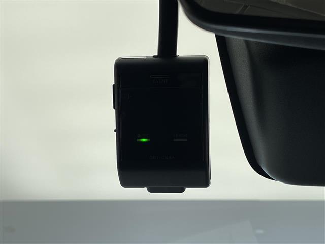 �y�h���C�u���R�[�_�[�z�^�]���̋L�^���c���܂��B���̂Ȃǂ��N�������A�N�����ꂽ���̏؋����c���܂��B�ŐV�@��ւ̃A�b�v�O���[�h���\�ƂȂ��Ă���܂��̂ŁA�����k���������B