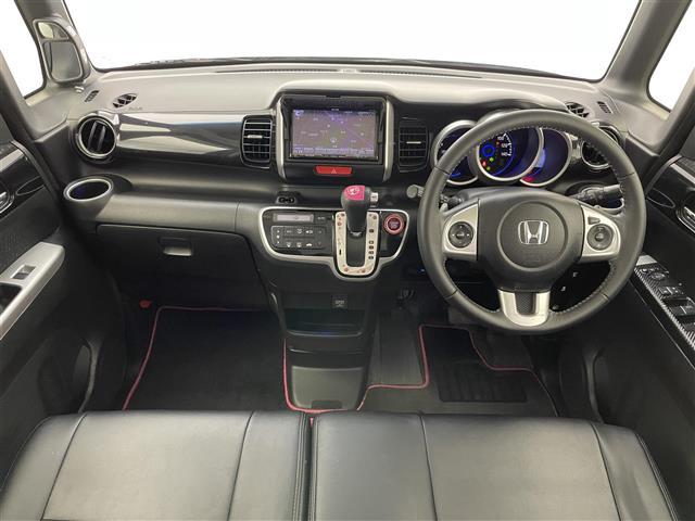 N-BOXカスタム G・ターボLパッケージ 社外ナビ フルセグTV Bluetooth DVD バックカメラ 両側パワースライドドア パドルシフト ハーフレザー クルコン HIDオートライト フォグランプ ETC 純正マット 革調シートカバー(2枚目)