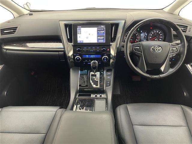 アルファード ２．５Ｓ　Ｃパッケージ　純正９型ナビＴＶ　Ｗムーンルーフ　禁煙　純正１２．１型後席モニター　デジタルインナーミラー　オートステップ　ＢＳＭ　黒革　シートヒーター　衝突軽減　追従クルコン　三眼ＬＥＤ　ＡＣ１００Ｖ　ＤＶＤデッキ（2枚目）