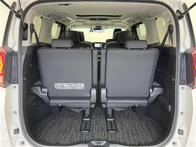 アルファード ２．５Ｓ　Ｃパッケージ　純正９型ナビＴＶ　Ｗムーンルーフ　禁煙　純正１２．１型後席モニター　デジタルインナーミラー　オートステップ　ＢＳＭ　黒革　シートヒーター　衝突軽減　追従クルコン　三眼ＬＥＤ　ＡＣ１００Ｖ　ＤＶＤデッキ（22枚目）