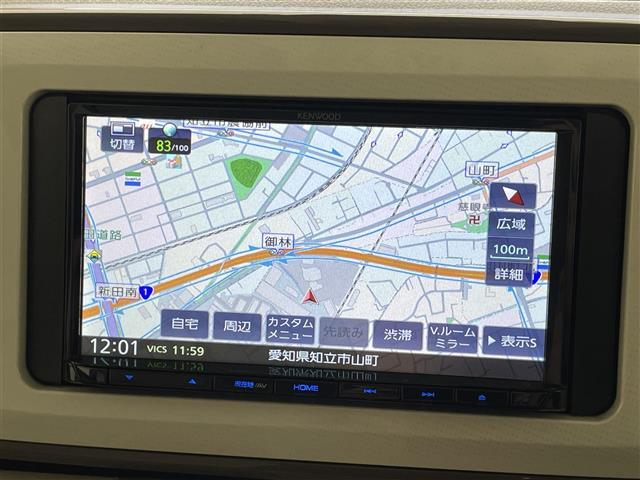 ムーヴキャンバス Ｇメイクアップリミテッド　ＳＡＩＩＩ　社外ナビ　全方位カメラ　シートヒーター　禁煙車　ＴＶ　ＤＶＤ　ＥＴＣ　ＬＥＤオートライト　フォグランプ　Ｂｌｕｅｔｏｏｔｈ　オートハイビーム　スマアシＩＩＩ　衝突軽減装置　車線逸脱　両側パワースライド（3枚目）