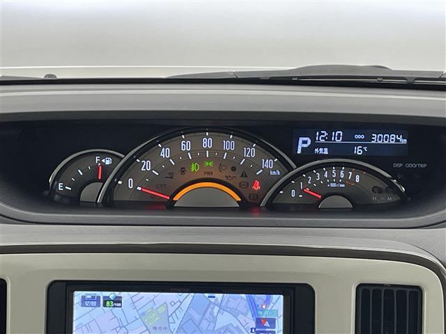 ムーヴキャンバス Ｇメイクアップリミテッド　ＳＡＩＩＩ　社外ナビ　全方位カメラ　シートヒーター　禁煙車　ＴＶ　ＤＶＤ　ＥＴＣ　ＬＥＤオートライト　フォグランプ　Ｂｌｕｅｔｏｏｔｈ　オートハイビーム　スマアシＩＩＩ　衝突軽減装置　車線逸脱　両側パワースライド（12枚目）