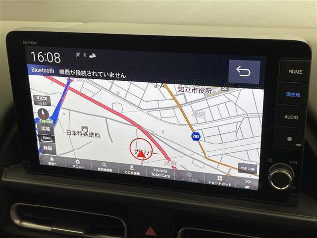 フリード ｅ：ＨＥＶクロスター　登録済未使用車　純正９型ナビ　禁煙　シートヒーター　ハーフレザー　電動パーキング　ホンダセンシング　衝突軽減　追従クルコン　ハンドル支援　コーナーセンサー　ＬＥＤオートライト　両側パワースライドドア（3枚目）