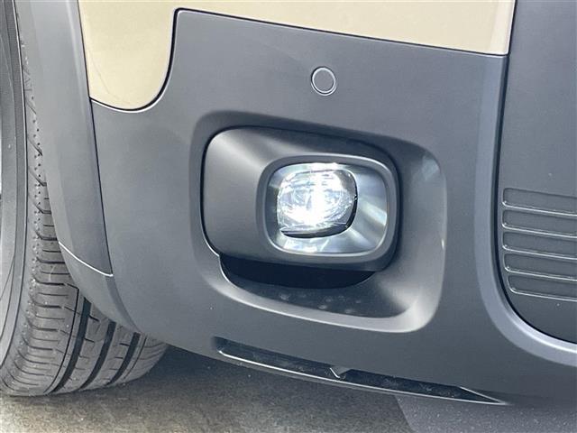 フリード ｅ：ＨＥＶクロスター　登録済未使用車　純正９型ナビ　禁煙　シートヒーター　ハーフレザー　電動パーキング　ホンダセンシング　衝突軽減　追従クルコン　ハンドル支援　コーナーセンサー　ＬＥＤオートライト　両側パワースライドドア（33枚目）