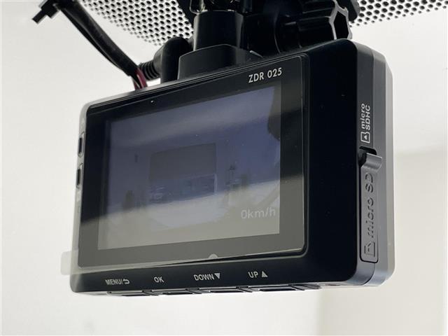 アルファード ２．５Ｓ　純正９型ナビ　フルセグＴＶ　ＤＶＤ　バックカメラ　禁煙　前後ドラレコ　パワースライドドア　トヨタセーフティセンス　衝突軽減　追従クルコン　ＬＥＤオートライト　コーナーセンサー　ＥＴＣ２．０　オットマン（6枚目）