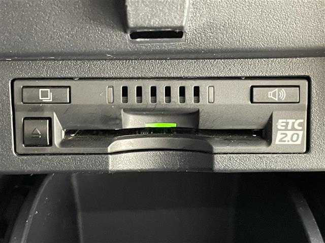 アルファード ２．５Ｓ　純正９型ナビ　フルセグＴＶ　ＤＶＤ　バックカメラ　禁煙　前後ドラレコ　パワースライドドア　トヨタセーフティセンス　衝突軽減　追従クルコン　ＬＥＤオートライト　コーナーセンサー　ＥＴＣ２．０　オットマン（7枚目）