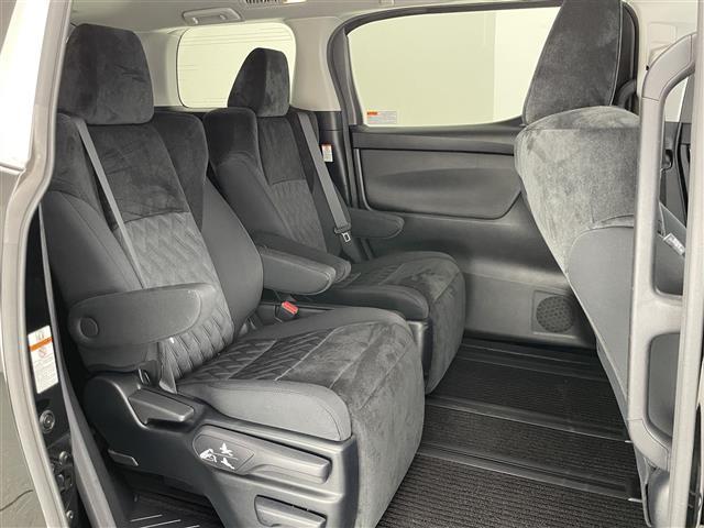 アルファード ２．５Ｓ　純正９型ナビ　フルセグＴＶ　ＤＶＤ　バックカメラ　禁煙　前後ドラレコ　パワースライドドア　トヨタセーフティセンス　衝突軽減　追従クルコン　ＬＥＤオートライト　コーナーセンサー　ＥＴＣ２．０　オットマン（20枚目）