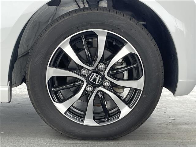 Ｎ－ＢＯＸカスタム コーディネートスタイル　純正９型ナビ　シートヒーター　禁煙車　純正ドラレコ　両側パワスラ　バックカメラ　ホンダセンシング　衝突軽減装置　追従クルコン　ハンドル支援　電動パーキング　背面テーブル　フルセグＴＶ　カープレイ対応（26枚目）