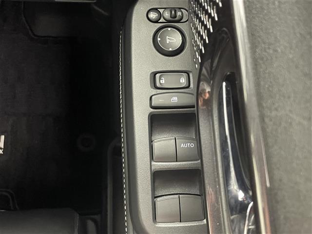 Ｎ－ＢＯＸカスタム コーディネートスタイル　純正９型ナビ　シートヒーター　禁煙車　純正ドラレコ　両側パワスラ　バックカメラ　ホンダセンシング　衝突軽減装置　追従クルコン　ハンドル支援　電動パーキング　背面テーブル　フルセグＴＶ　カープレイ対応（32枚目）