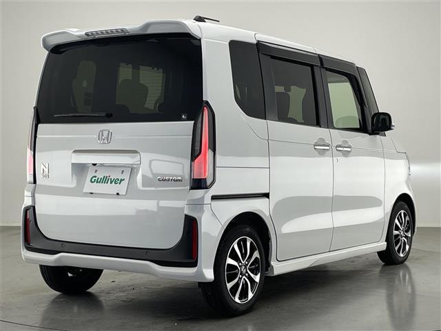 Ｎ－ＢＯＸカスタム コーディネートスタイル　純正９型ナビ　シートヒーター　禁煙車　純正ドラレコ　両側パワスラ　バックカメラ　ホンダセンシング　衝突軽減装置　追従クルコン　ハンドル支援　電動パーキング　背面テーブル　フルセグＴＶ　カープレイ対応（42枚目）