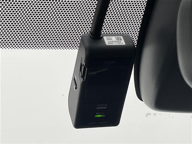 カローラスポーツ ハイブリッドＧ　スタイルパッケージ　純正９型ナビＴＶ　ＤＶＤデッキ　モデリスタエアロ　シートヒーター　ハーフレザー　バックカメラ　純正ドラレコ　ＥＴＣ　セーフティセンス　衝突軽減装置　追従クルコン　コーナーセンサー　ＬＥＤオートライト（14枚目）