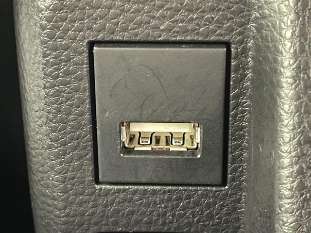 カローラスポーツ ハイブリッドＧ　スタイルパッケージ　純正９型ナビＴＶ　ＤＶＤデッキ　モデリスタエアロ　シートヒーター　ハーフレザー　バックカメラ　純正ドラレコ　ＥＴＣ　セーフティセンス　衝突軽減装置　追従クルコン　コーナーセンサー　ＬＥＤオートライト（27枚目）