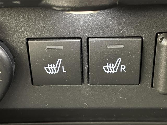 ライズ Ｚ　純正９型ＤＡ　全方位カメラ　シートヒーター　ＢＳＭ　スマアシＩＩＩ　衝突軽減　追従クルコン　ＥＴＣ　電動パーキング　ＨＤＭＩ　ＵＳＢ　ＬＥＤオートライト　フォグランプ　前後ドラレコ　コーナーセンサー（7枚目）