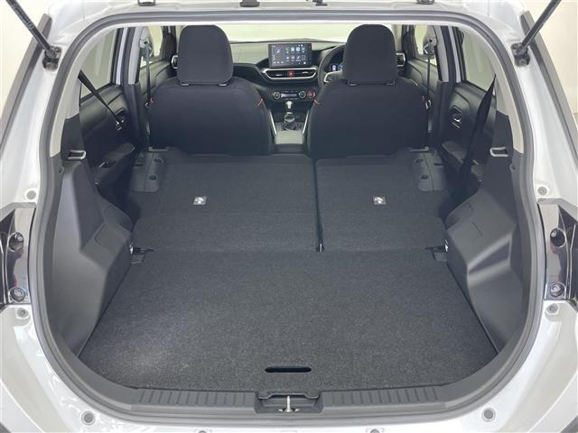 ライズ Ｚ　純正９型ＤＡ　全方位カメラ　シートヒーター　ＢＳＭ　スマアシＩＩＩ　衝突軽減　追従クルコン　ＥＴＣ　電動パーキング　ＨＤＭＩ　ＵＳＢ　ＬＥＤオートライト　フォグランプ　前後ドラレコ　コーナーセンサー（21枚目）