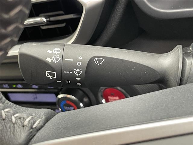 ライズ Ｚ　純正９型ＤＡ　全方位カメラ　シートヒーター　ＢＳＭ　スマアシＩＩＩ　衝突軽減　追従クルコン　ＥＴＣ　電動パーキング　ＨＤＭＩ　ＵＳＢ　ＬＥＤオートライト　フォグランプ　前後ドラレコ　コーナーセンサー（30枚目）