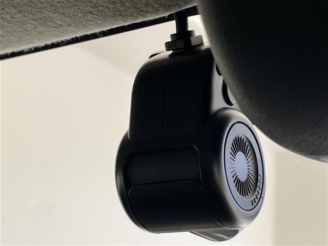 クロスビー ハイブリッドＭＺ　純正ナビ　全方位カメラ　シートヒーター　ナビ連動純正ドラレコ　デュアルカメラブレーキ　衝突軽減　追従クルコン　パドルシフト　ＥＴＣ　ツートンカラー　ＬＥＤオートライト　フォグランプ　パーキングセンサー（5枚目）