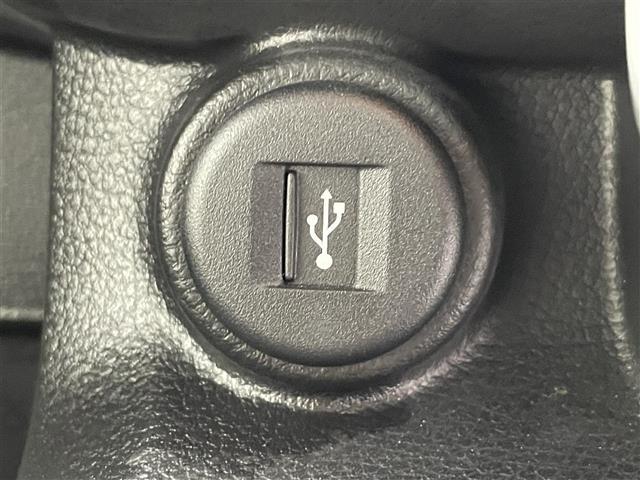 クロスビー ハイブリッドＭＺ　純正ナビ　全方位カメラ　シートヒーター　ナビ連動純正ドラレコ　デュアルカメラブレーキ　衝突軽減　追従クルコン　パドルシフト　ＥＴＣ　ツートンカラー　ＬＥＤオートライト　フォグランプ　パーキングセンサー（27枚目）