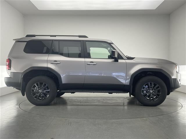 ランドクルーザー250 VX 純正12.3型ナビ JBLサウンド ムーンルーフ 丸目LEDヘッドライト 全方位カメラ ワイヤレス充電 デジタルインナーミラー BSM ルーフレール 電動リアゲート 黒革シート シートヒーター 禁煙車(40枚目)