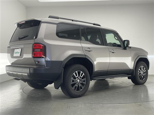 ランドクルーザー250 VX 純正12.3型ナビ JBLサウンド ムーンルーフ 丸目LEDヘッドライト 全方位カメラ ワイヤレス充電 デジタルインナーミラー BSM ルーフレール 電動リアゲート 黒革シート シートヒーター 禁煙車(42枚目)