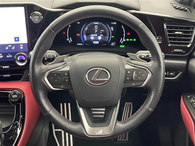 ＮＸ ＮＸ３５０ｈ　Ｆスポーツ　純正１４型ナビＴＶ　ムーンルーフ　赤革　禁煙車　デジタルインナーミラー　全方位カメラ　前後ドラレコ　オレンジキャリパー　ＡＣ１００Ｖ　ＨＤＭＩ　ＢＳＭ　ＨＵＤ　衝突軽減　追従クルコン　電動リアゲート（10枚目）