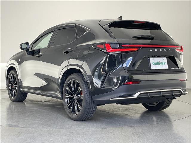 ＮＸ ＮＸ３５０ｈ　Ｆスポーツ　純正１４型ナビＴＶ　ムーンルーフ　赤革　禁煙車　デジタルインナーミラー　全方位カメラ　前後ドラレコ　オレンジキャリパー　ＡＣ１００Ｖ　ＨＤＭＩ　ＢＳＭ　ＨＵＤ　衝突軽減　追従クルコン　電動リアゲート（18枚目）