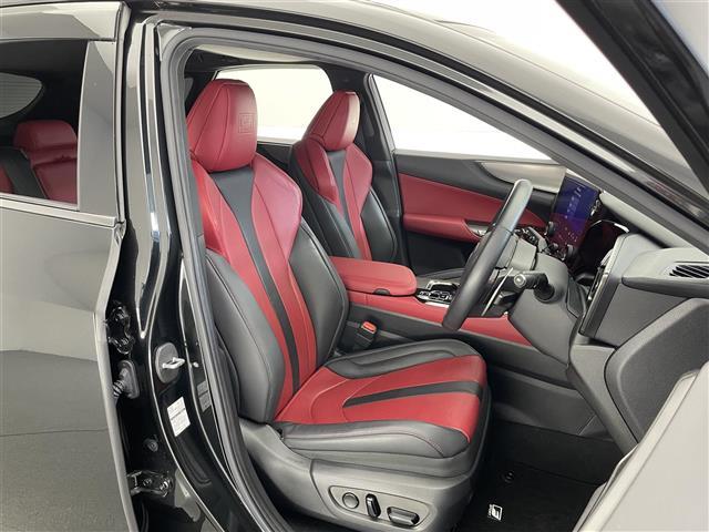 ＮＸ ＮＸ３５０ｈ　Ｆスポーツ　純正１４型ナビＴＶ　ムーンルーフ　赤革　禁煙車　デジタルインナーミラー　全方位カメラ　前後ドラレコ　オレンジキャリパー　ＡＣ１００Ｖ　ＨＤＭＩ　ＢＳＭ　ＨＵＤ　衝突軽減　追従クルコン　電動リアゲート（19枚目）