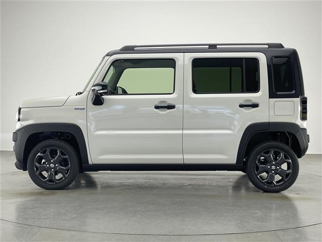 ハスラー タフワイルドターボ　届出済未使用車　純正９型ＤＡナビＴＶ　禁煙　全方位カメラ　デュアルカメラブレーキ　衝突軽減　追従クルコン　パーキングセンサー　ＬＥＤオートライト　シートヒーター　ＤＶＤ再生　パドルシフト　ルーフレール（17枚目）