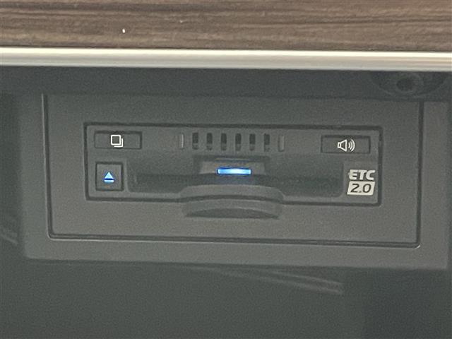 ランドクルーザープラド ＴＸ　Ｌパッケージ　マットブラックエディション　メーカーナビＴＶ　ムーンルーフ　ＪＢＬ　禁煙車　全方位カメラ　ＢＳＭ　黒革　シートヒーター　シートエアコン　コーナーセンサー　セーフティセンス　衝突軽減　追従クルコン　純正ルーフキャリア　ＬＥＤライト（9枚目）