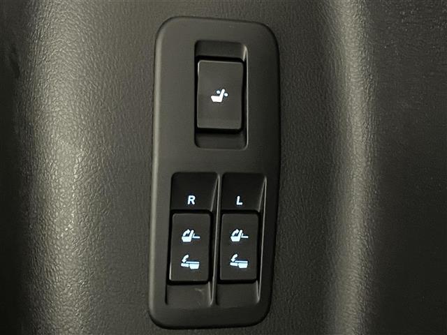 ランドクルーザープラド ＴＸ　Ｌパッケージ　マットブラックエディション　メーカーナビＴＶ　ムーンルーフ　ＪＢＬ　禁煙車　全方位カメラ　ＢＳＭ　黒革　シートヒーター　シートエアコン　コーナーセンサー　セーフティセンス　衝突軽減　追従クルコン　純正ルーフキャリア　ＬＥＤライト（31枚目）