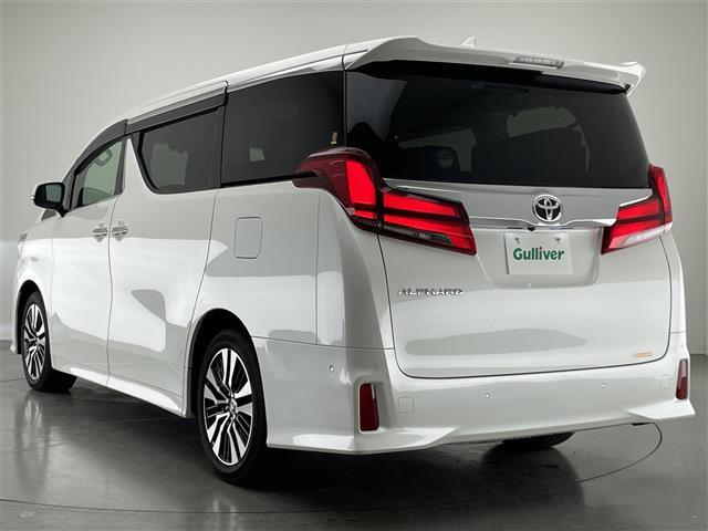 アルファード ２．５Ｓ　Ｃパッケージ　メーカーナビＴＶ　ＪＢＬ　全方位カメラ　禁煙　ＤＶＤデッキ　デジタルインナーミラー　パーキングアシスト　ＢＳＭ　黒革　シートヒーター　シートエアコン　電動リアゲート　三眼ＬＥＤ　前後ドラレコ　衝突軽減（42枚目）