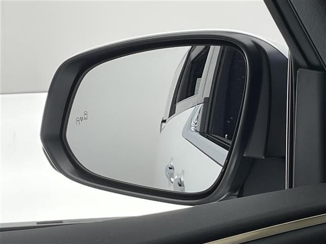 アルファードハイブリッド Z 純正14型ナビ 独立ムーンルーフ トヨタチームメイト アドバンスドパーク 全方位カメラ HUD デジタルインナーミラー AC100V 黒革 シートヒーター 両側パワスラ BSM スペアタイヤ 禁煙車(8枚目)