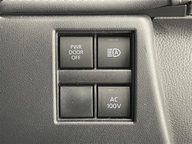 アルファードハイブリッド Z 純正14型ナビ 独立ムーンルーフ トヨタチームメイト アドバンスドパーク 全方位カメラ HUD デジタルインナーミラー AC100V 黒革 シートヒーター 両側パワスラ BSM スペアタイヤ 禁煙車(9枚目)